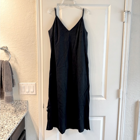 a new day Black Midi Dress - Picture 1 of 3